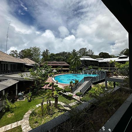 Beach Resort - Arwana Perhentian Besar Kampung Kuala Besut Kültér fotó