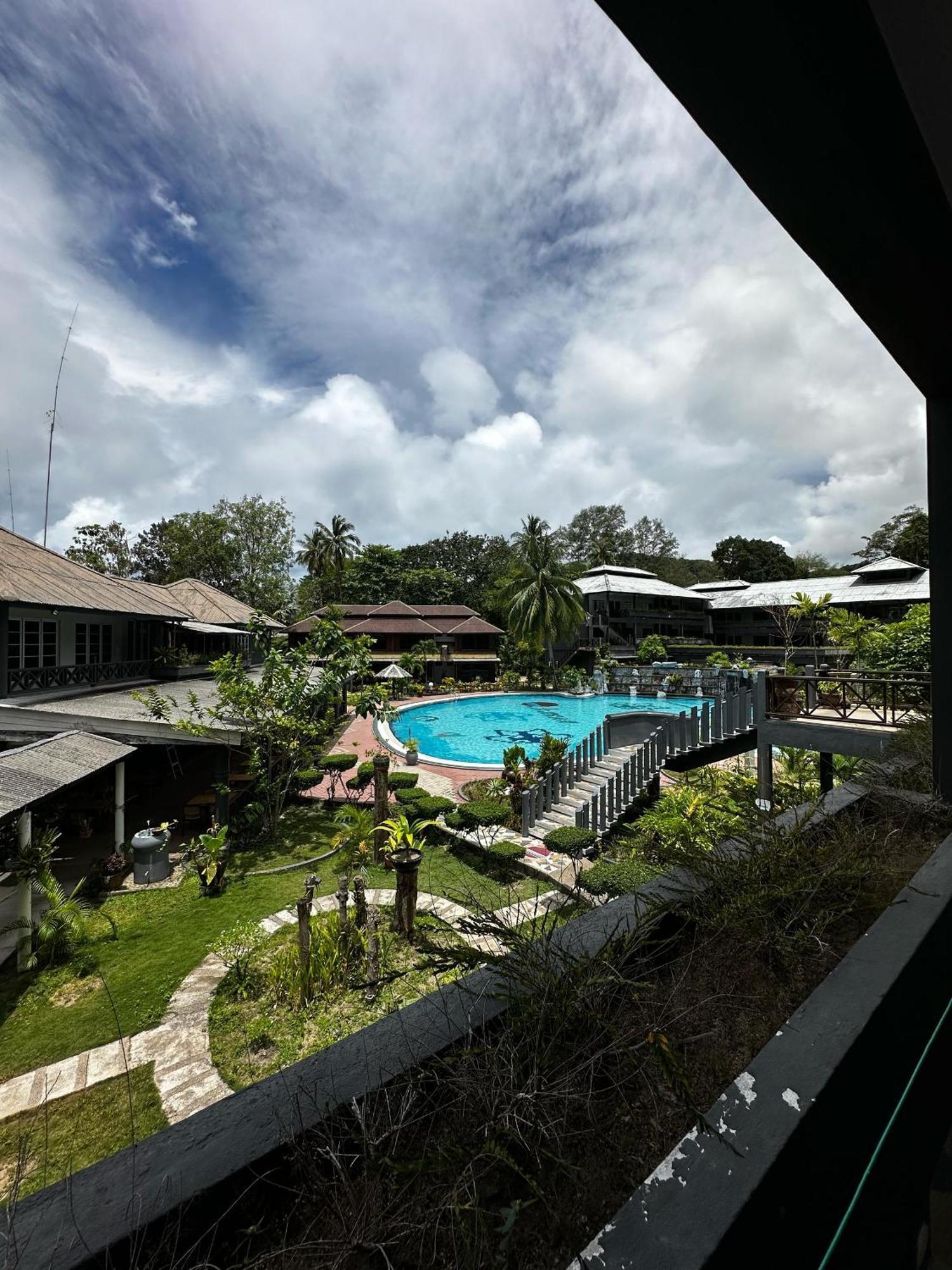 Beach Resort - Arwana Perhentian Besar Kampung Kuala Besut Kültér fotó