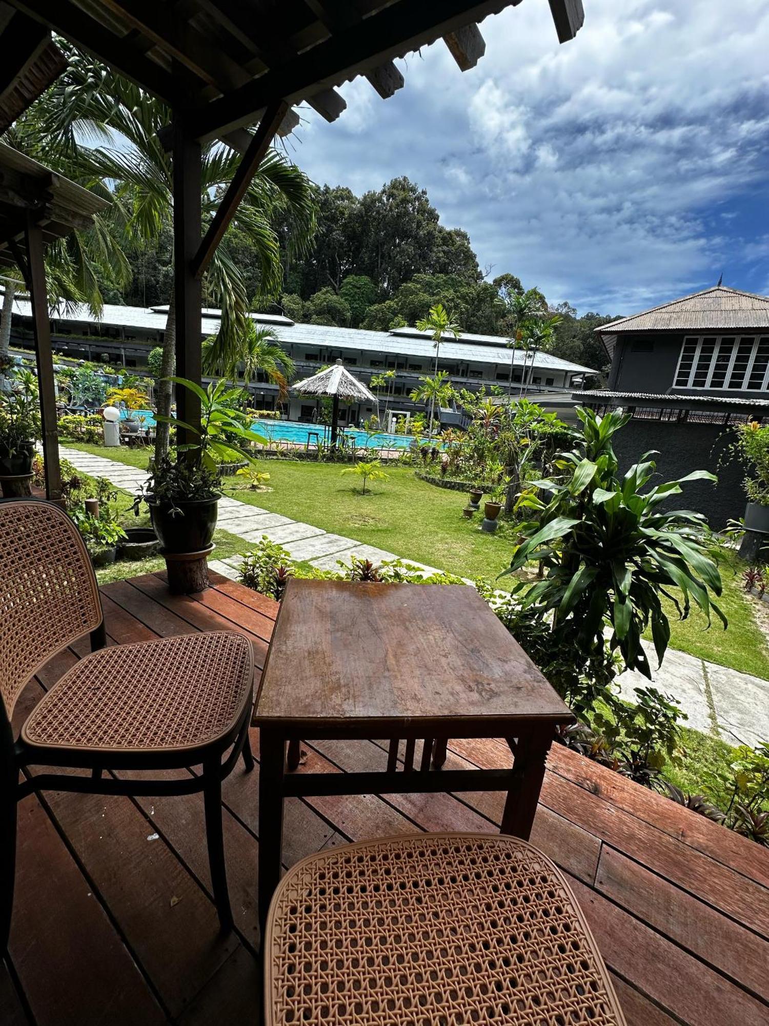 Beach Resort - Arwana Perhentian Besar Kampung Kuala Besut Kültér fotó
