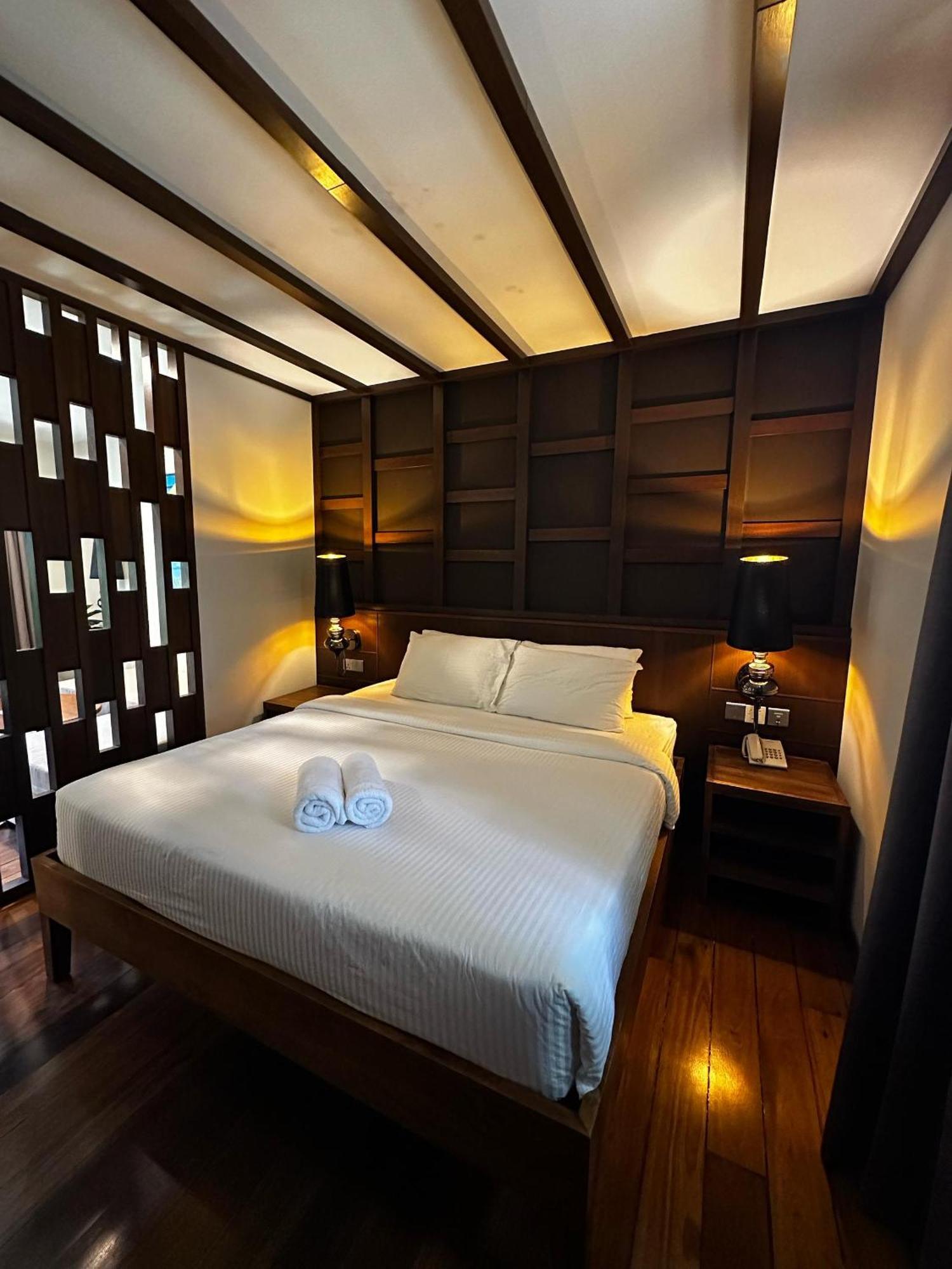Beach Resort - Arwana Perhentian Besar Kampung Kuala Besut Kültér fotó