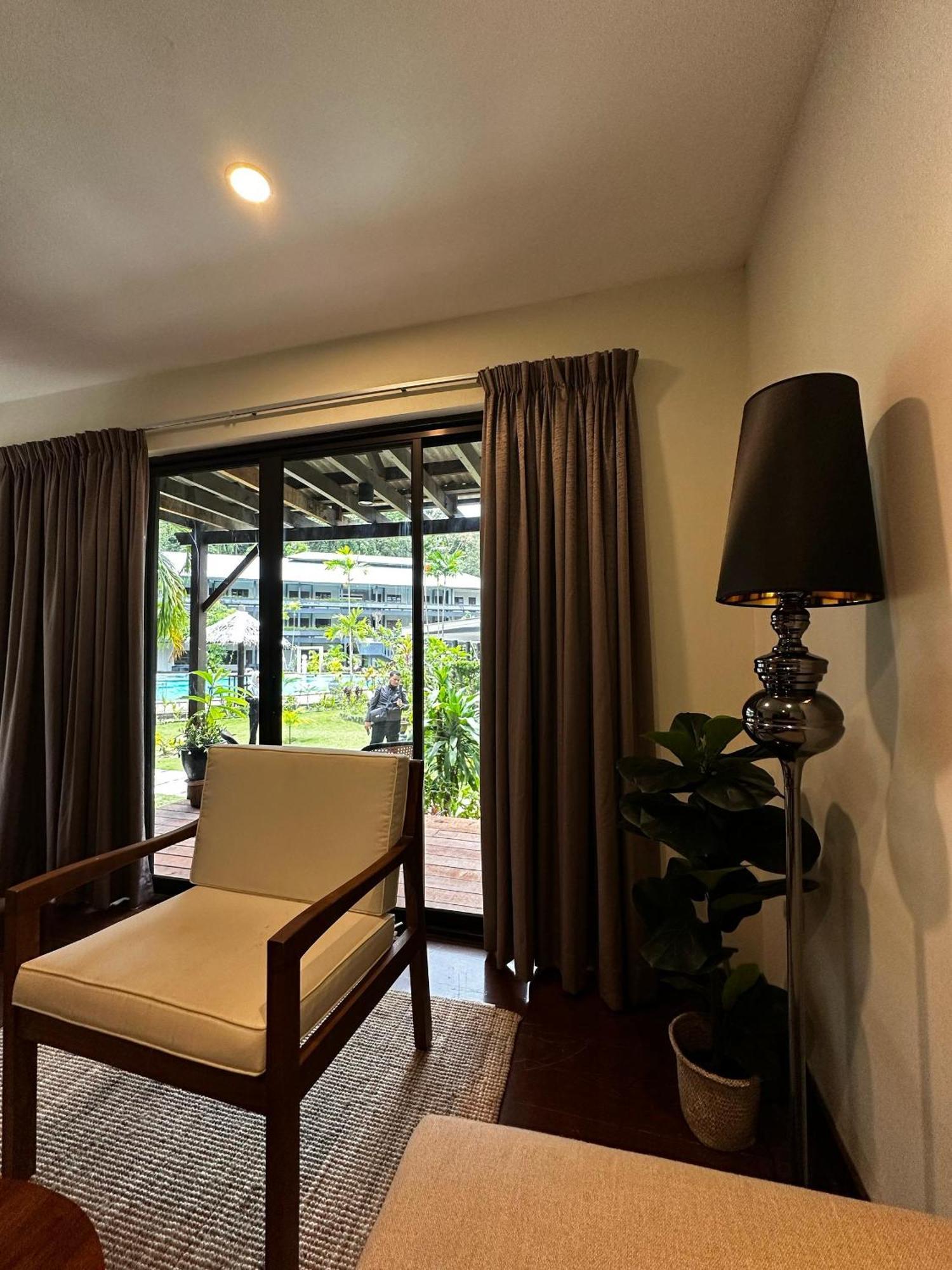 Beach Resort - Arwana Perhentian Besar Kampung Kuala Besut Kültér fotó