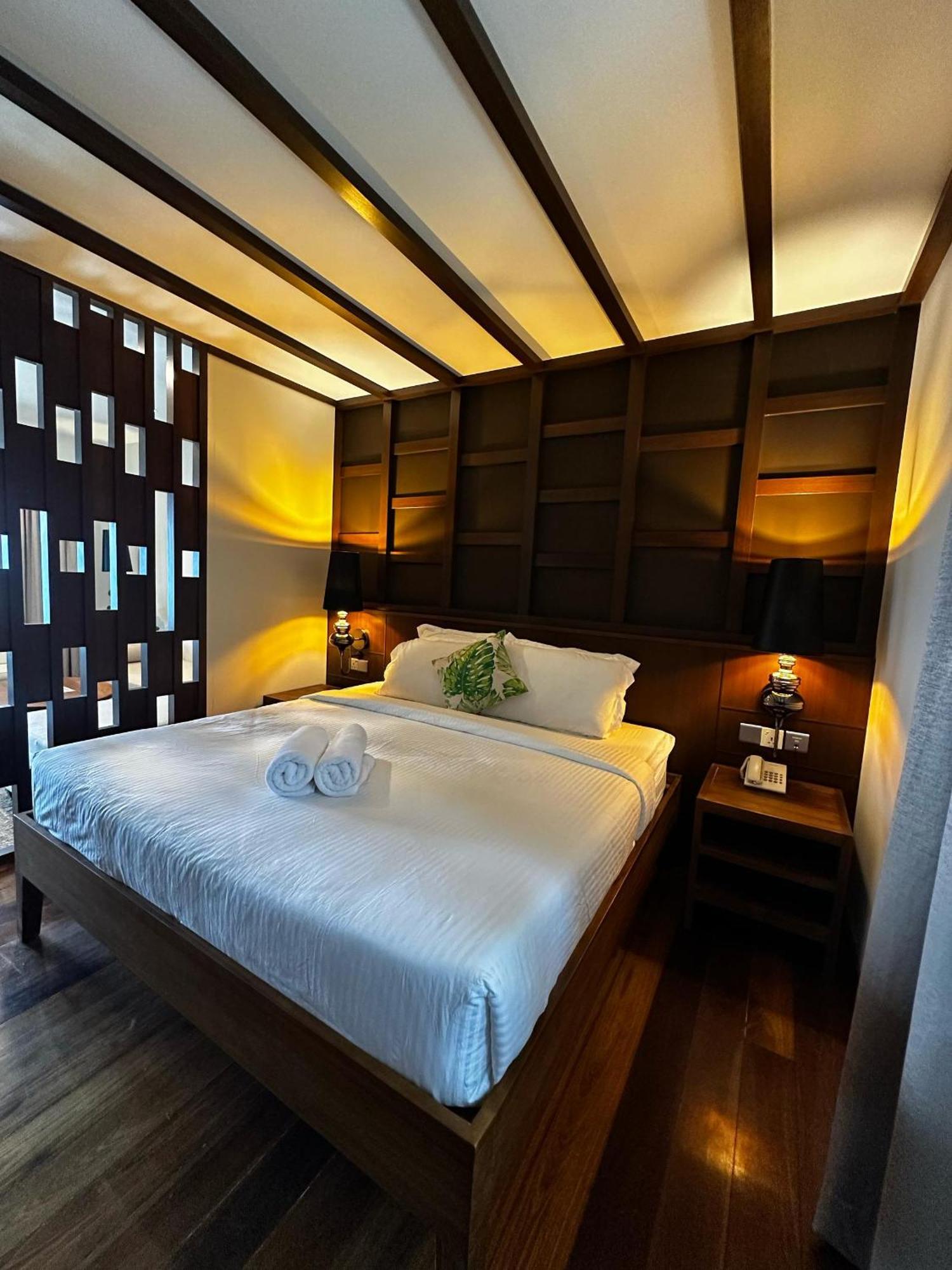 Beach Resort - Arwana Perhentian Besar Kampung Kuala Besut Kültér fotó