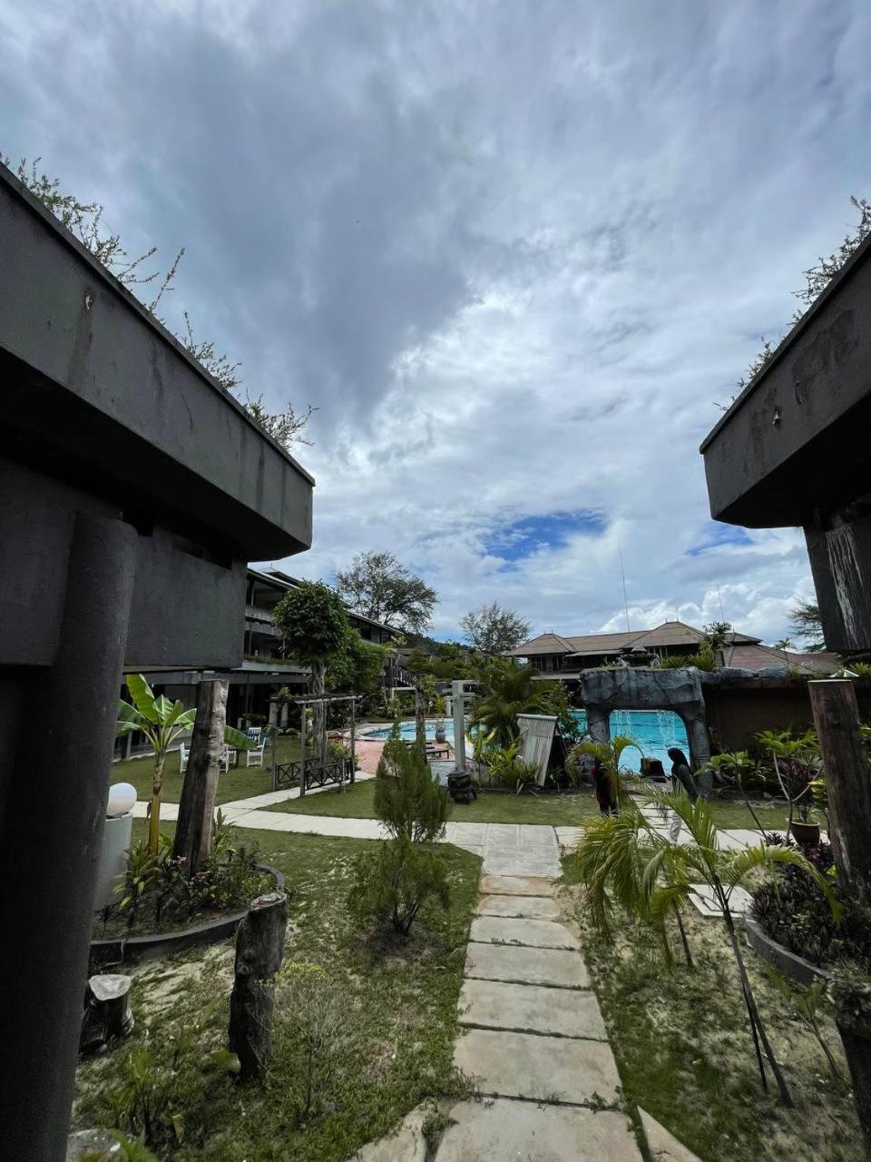 Beach Resort - Arwana Perhentian Besar Kampung Kuala Besut Kültér fotó