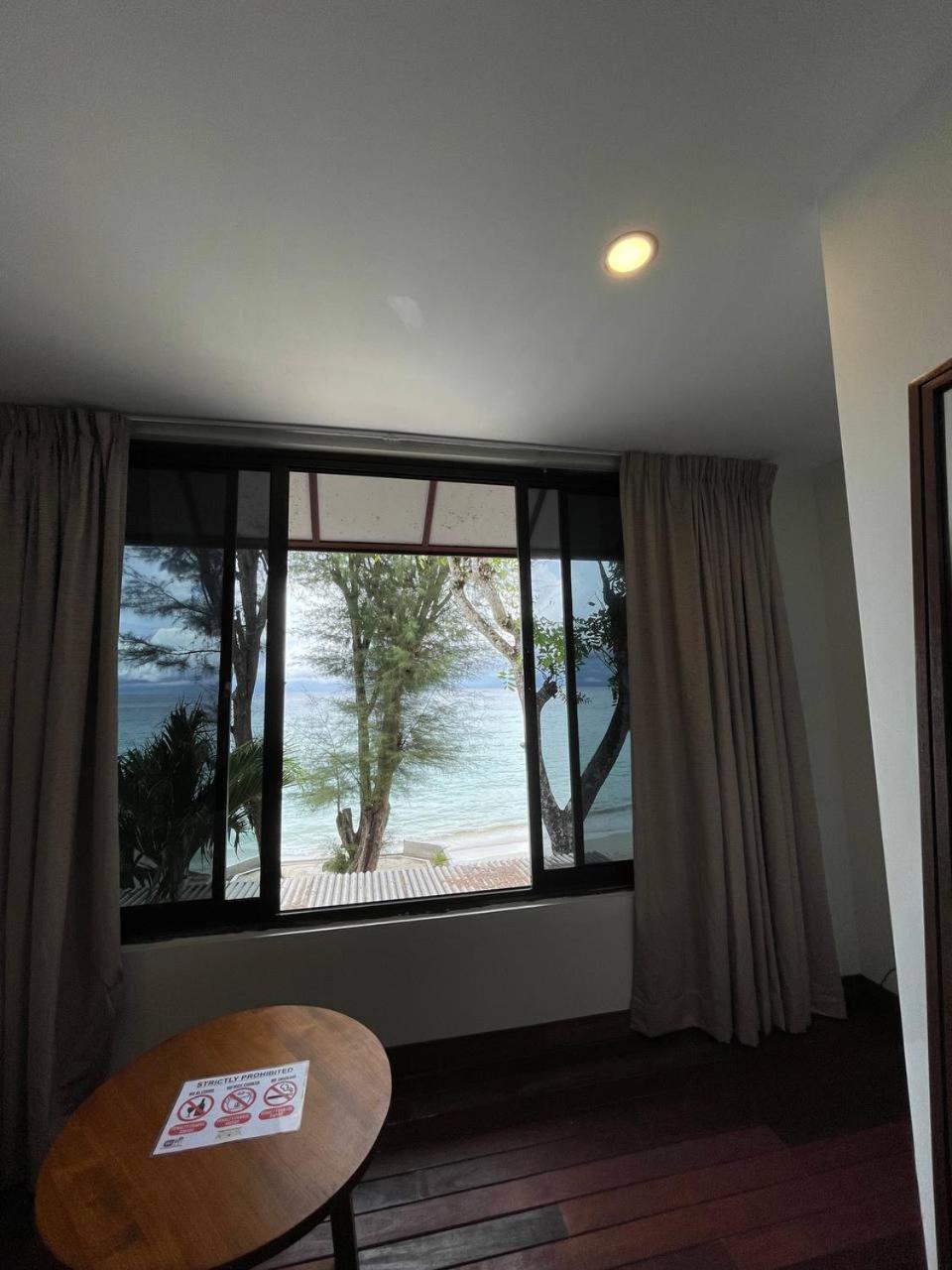 Beach Resort - Arwana Perhentian Besar Kampung Kuala Besut Kültér fotó